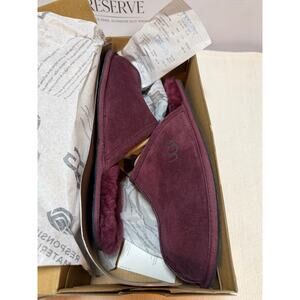 UGG Men’s Scuff Slippers Burgundy Suede Shearling Lined Size 11